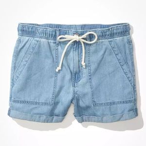 AE Low-rise Denim Tomgirl Short NWT Size 0